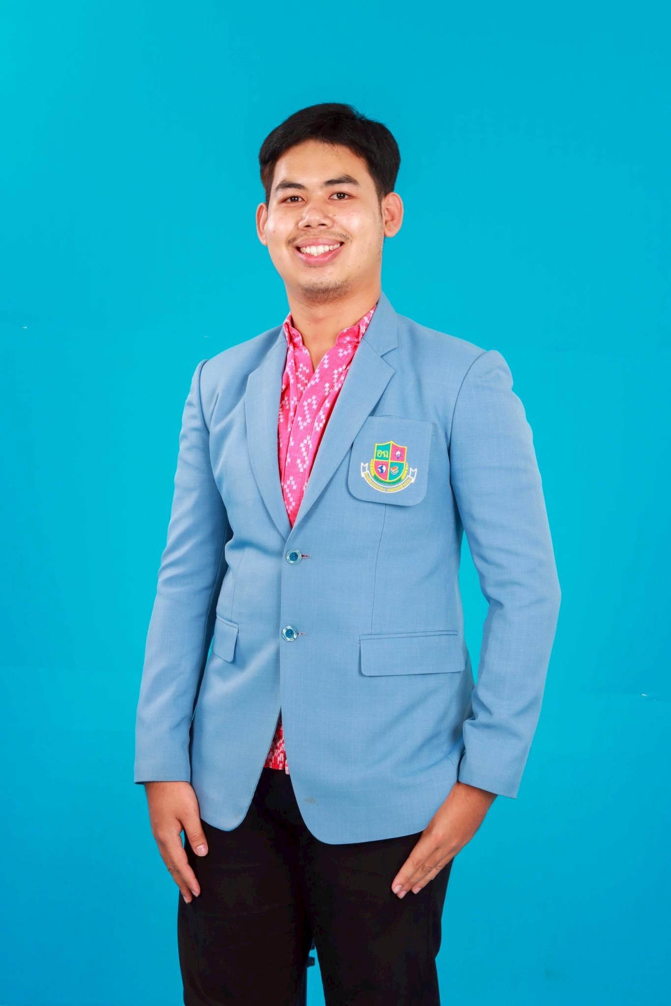 ครูประถม